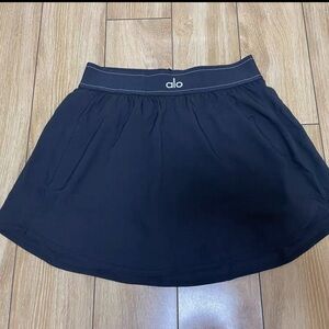 ALO Yoga Black Circle Skater Skirt